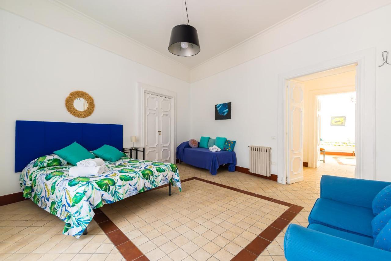 Lopez 20 A Big Family Apartment By Napoliapartments 외부 사진